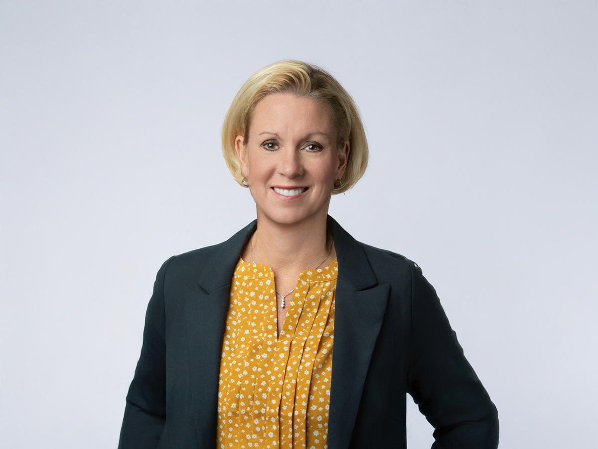 Lisa Hawker headshot, Lockton Companies