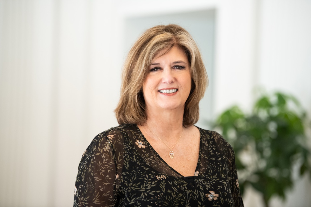 Lisa Adams headshot, Chief People Officer