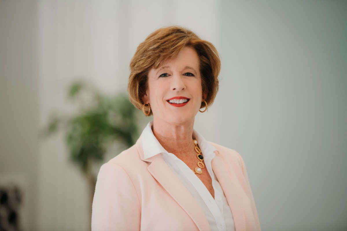 Lora Tidwell headshot, Senior Executive Assistant